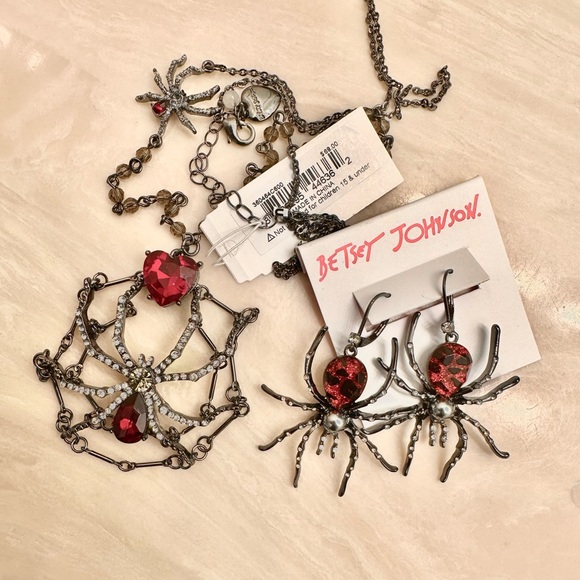 New with tag comes with a free betsey Johnson or bcbg item. While supplies last - Picture 1 of 4